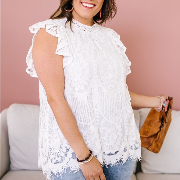 Sweet Sophisticate Lace Blouse - Picture 6 of 9